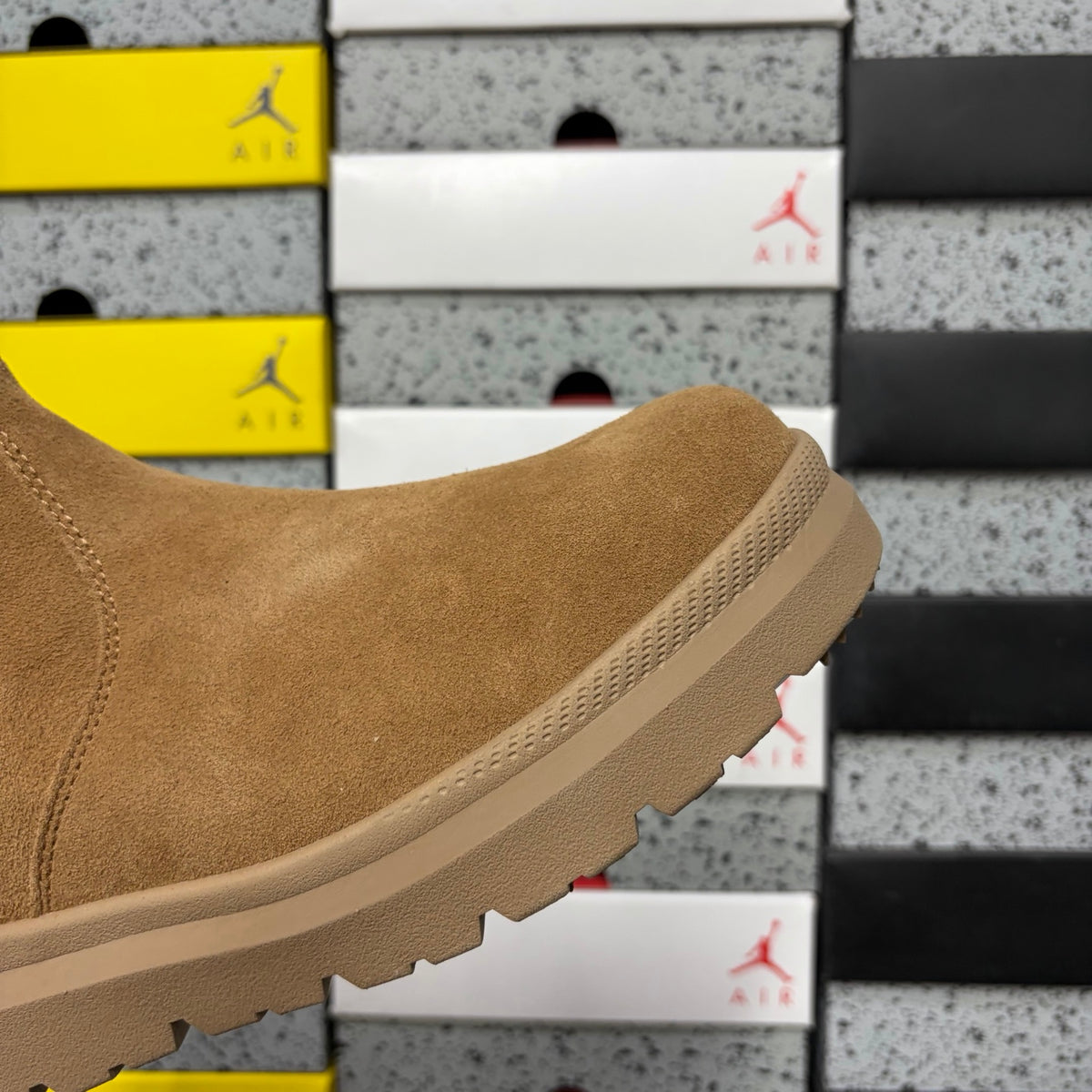 UGG Chelsea Boot – Chestnut