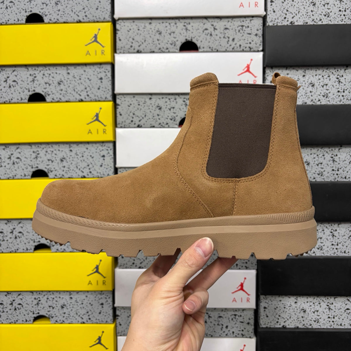 UGG Chelsea Boot – Chestnut