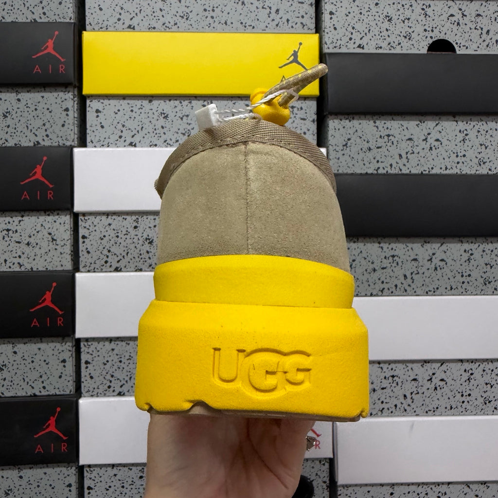 UGG Tasman Weather Hybrid – Sand & Yellow