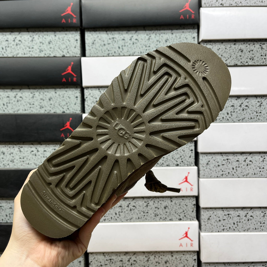 UGG Lowmel Lace-Up Sneaker – Smoky Brown