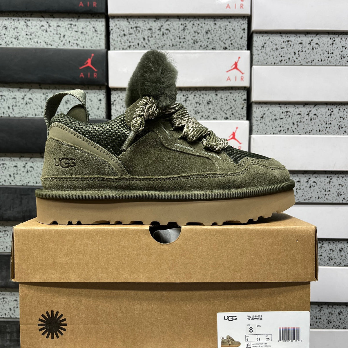 UGG Lowmel Lace-Up Sneaker – Moss Green