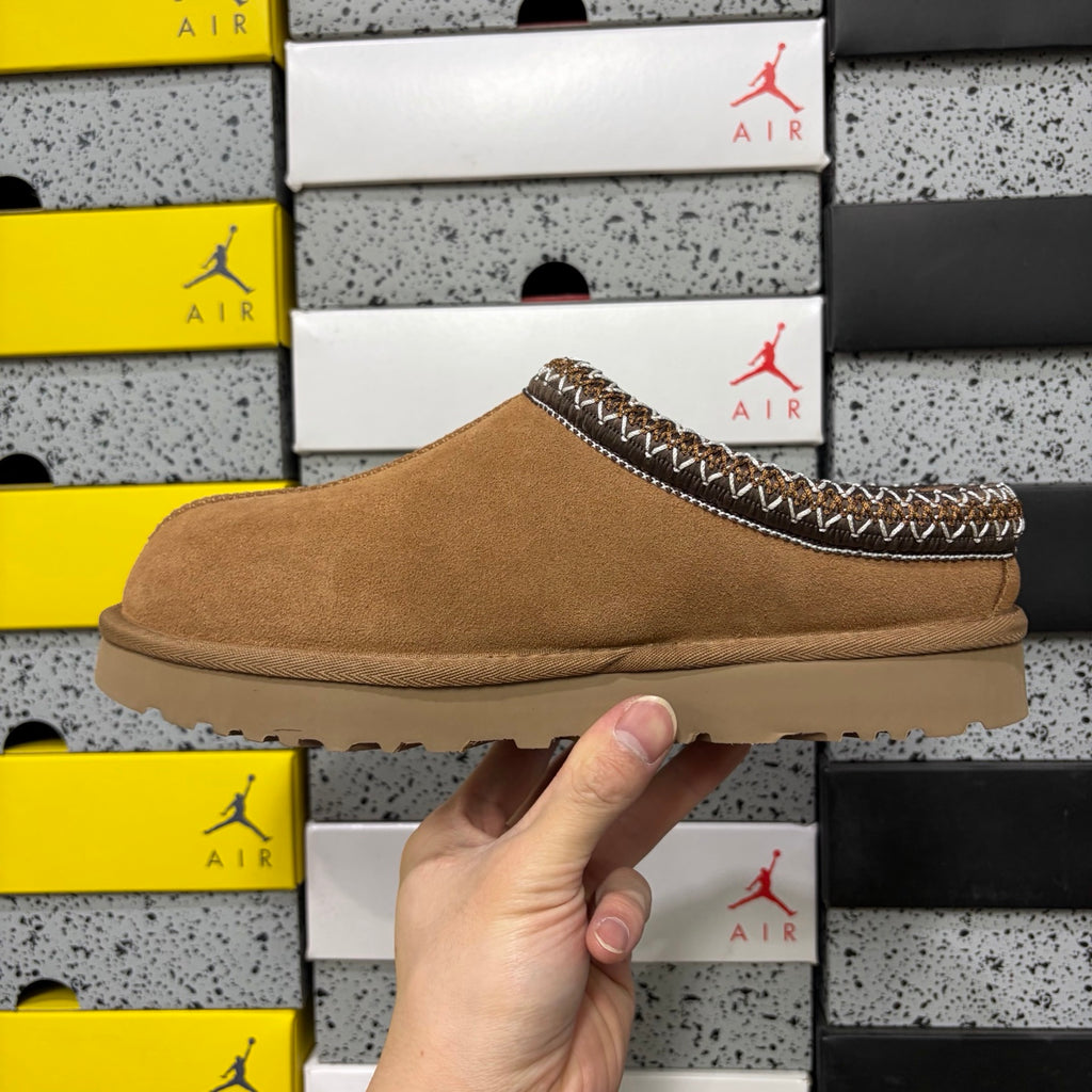 UGG Tasman Slipper – Chestnut