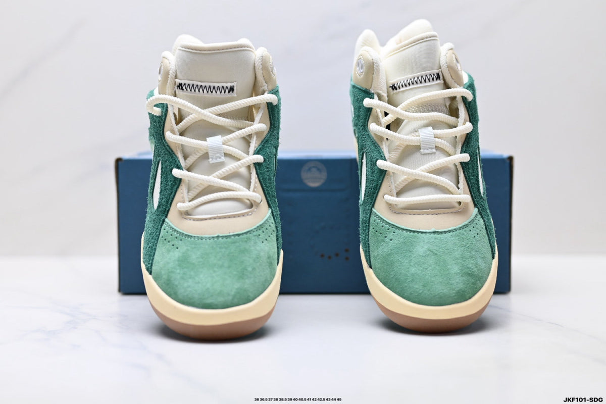 Adidas Originals BADBO 1.0 Retro Basketball Sneakers