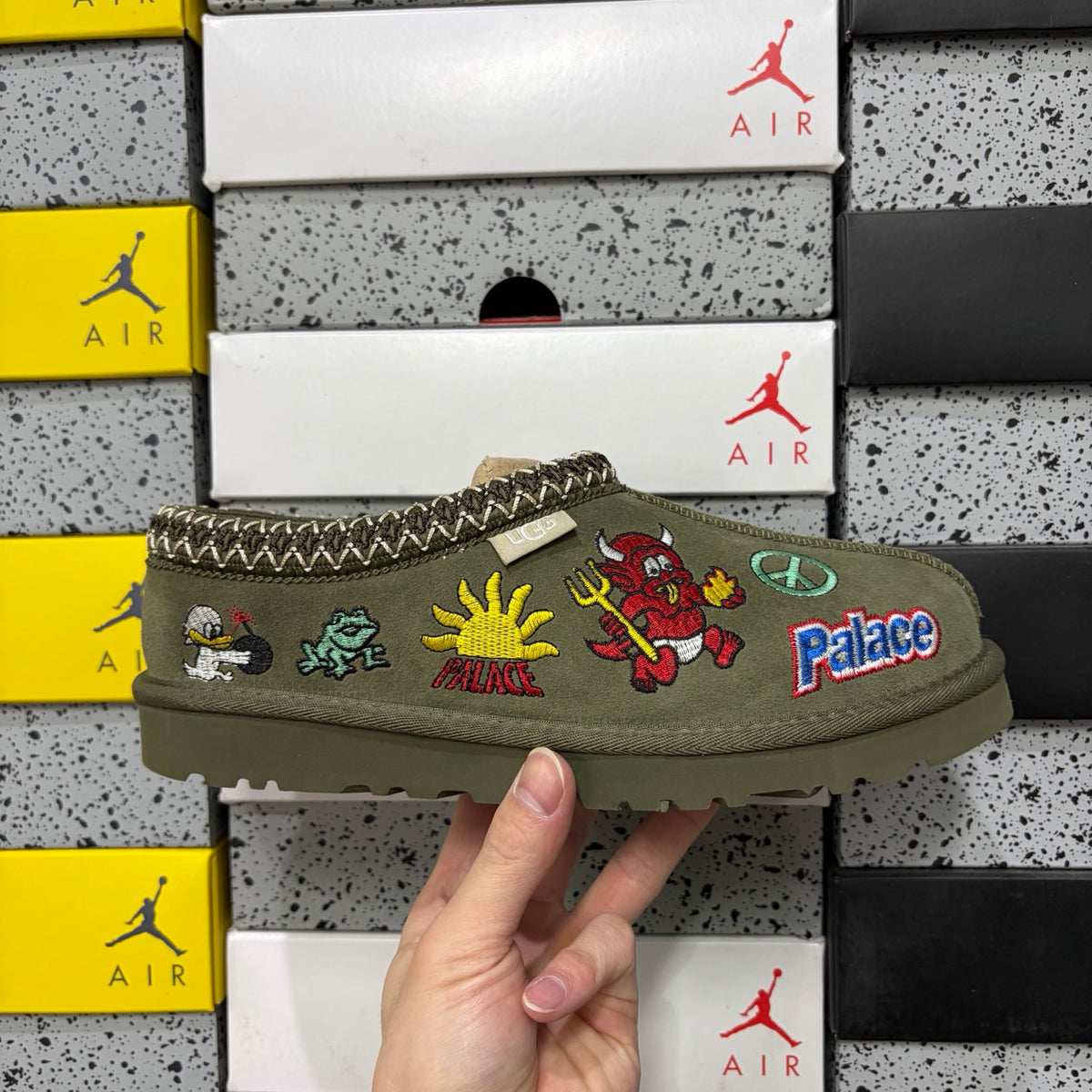 UGG × Palace Tasman Slipper – Forest Moss