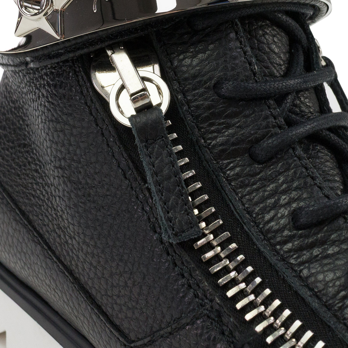 BLACK/SILVER SNEAKER WITH METAL BAR SNEAKERS