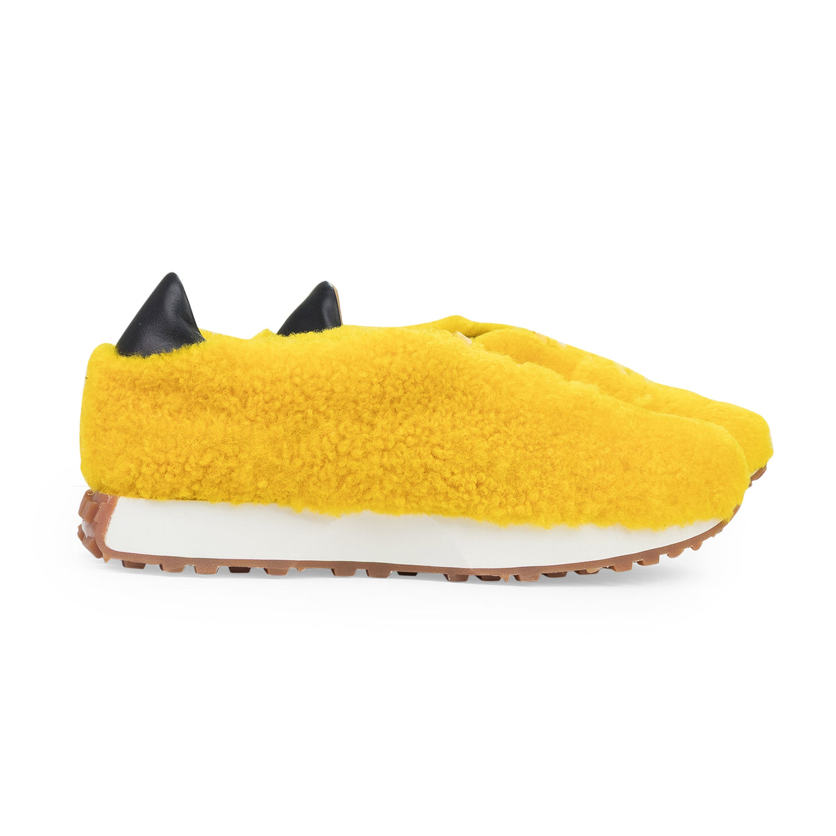 YELLOW SHERPA RUNNER SNEAKERS