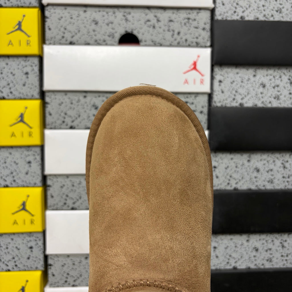 UGG Bailey Button Mid Boot – Chestnut