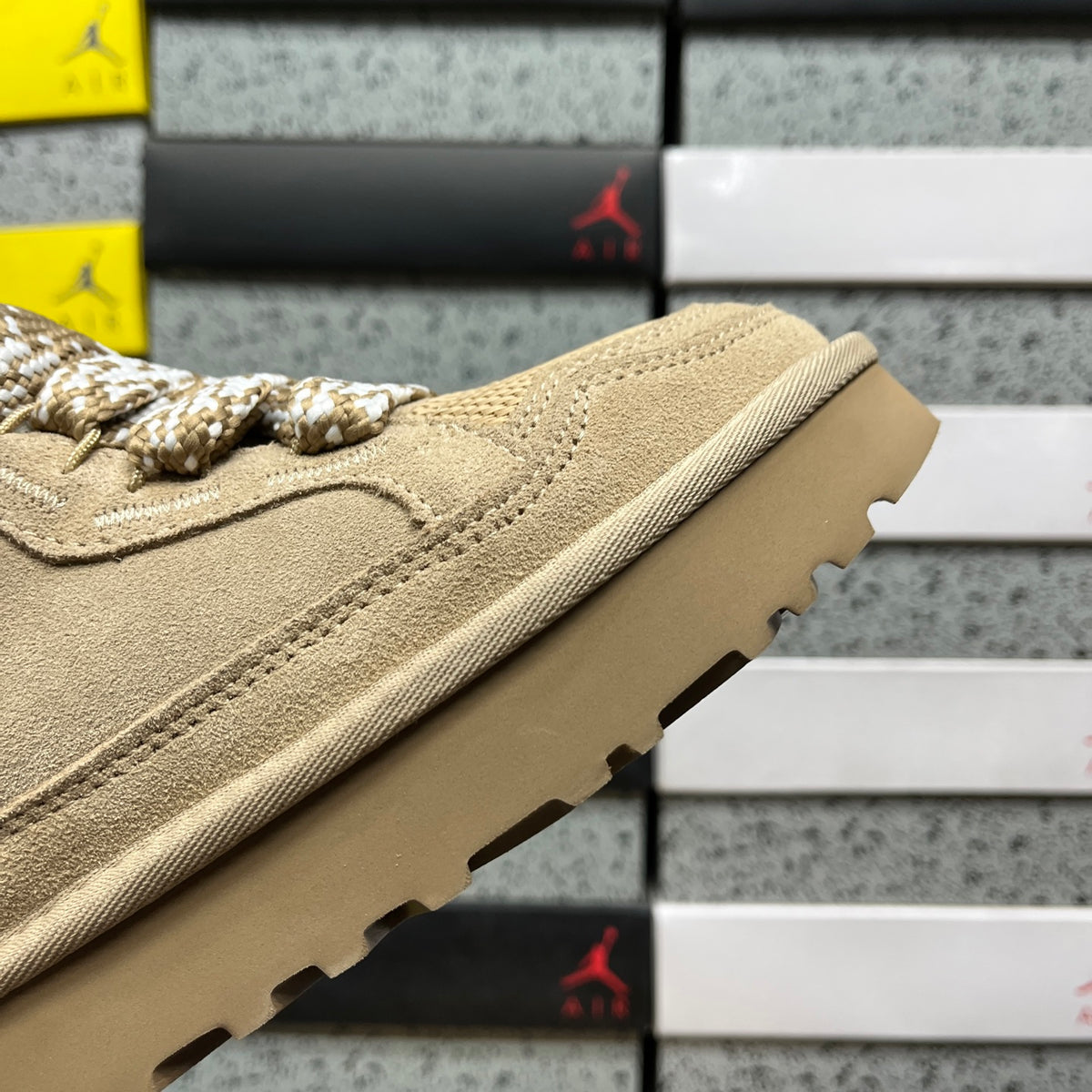 UGG Lowmel Lace-Up Sneaker – Sand