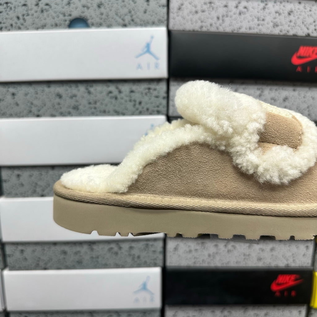 UGG Shearling Slide – Khaki