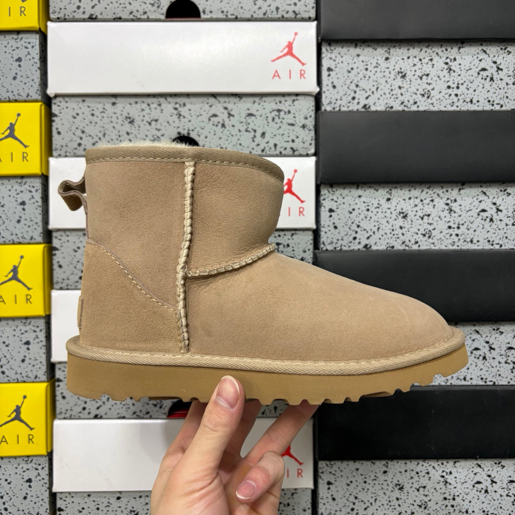 UGG Classic Mini Boot – Sand