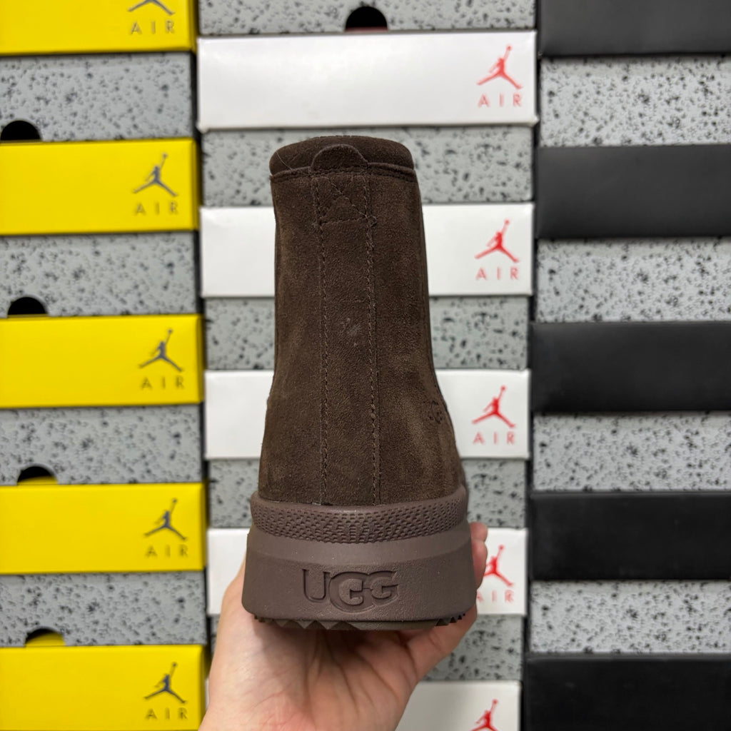 UGG Chelsea Boot – Chocolate