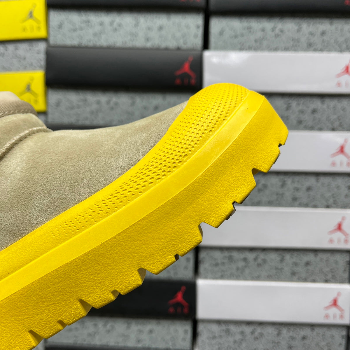 UGG Tasman Weather Hybrid – Sand/Yellow