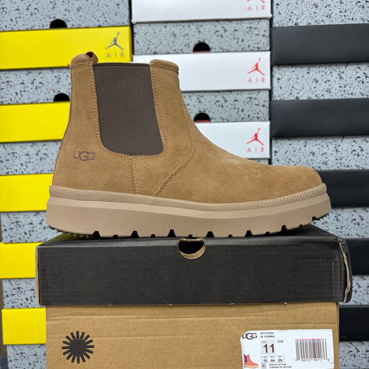 UGG Chelsea Boot – Chestnut