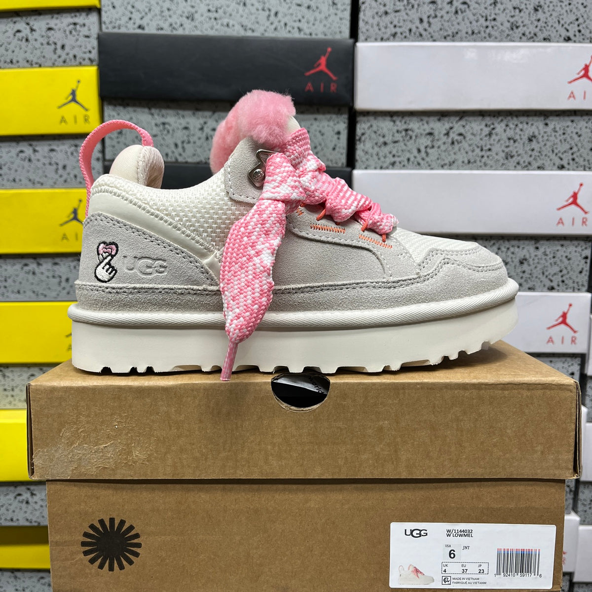 UGG Lowmel Lace-Up Sneaker – White & Pink