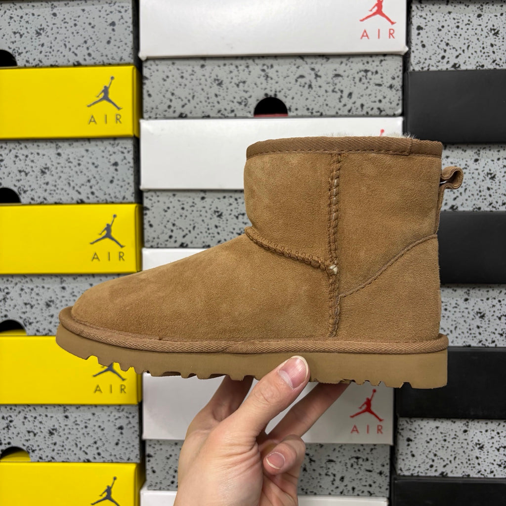 UGG Classic Mini Boot – Chestnut