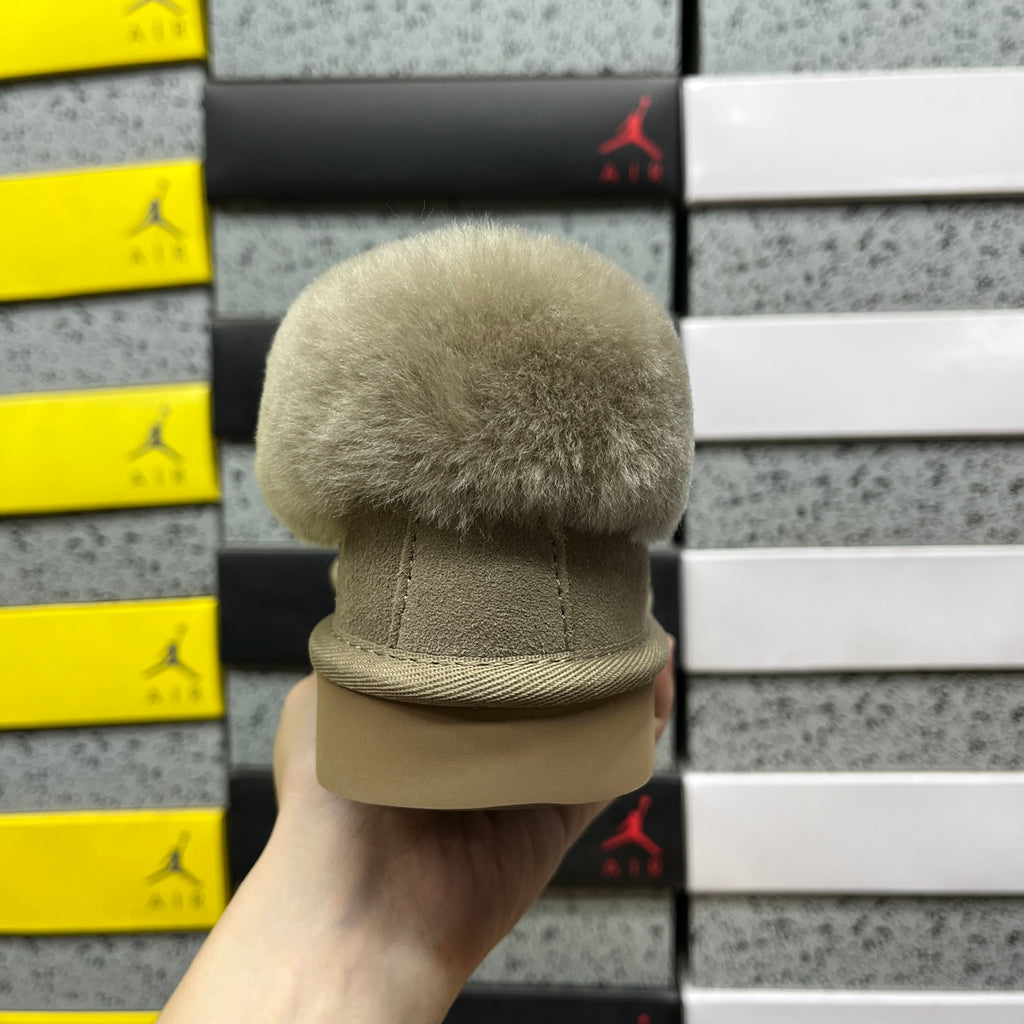 UGG Scuffette II Shearling Slipper – Driftwood