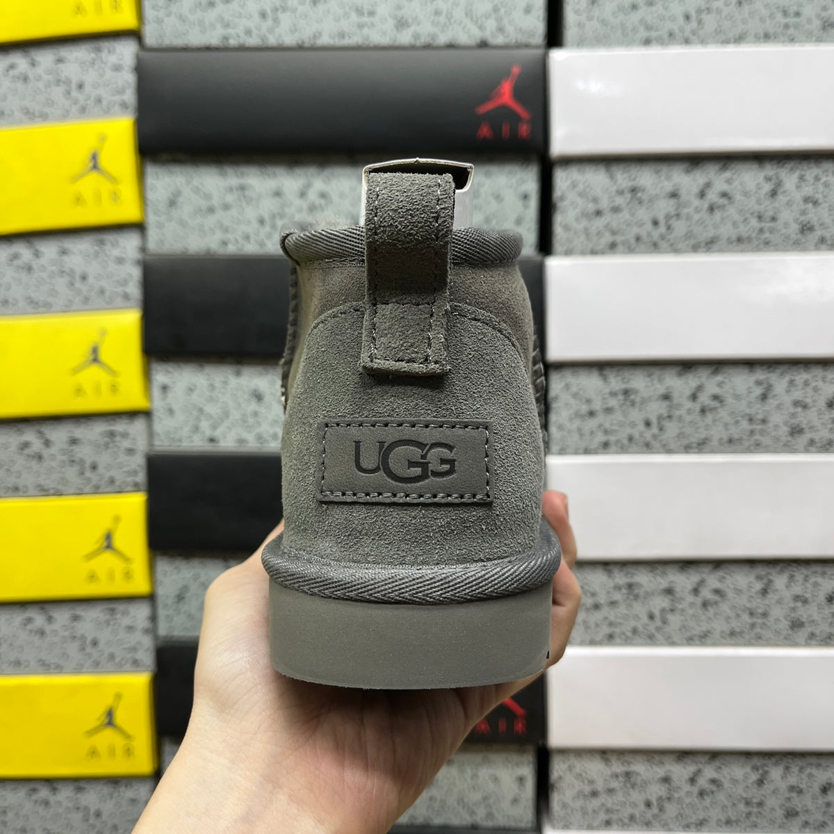 UGG Classic Ultra Mini Boot – Smoke Grey