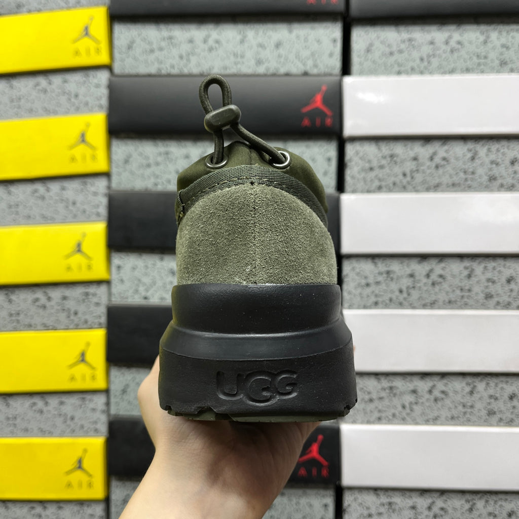 UGG Tasman Platform Mule – Army Green & Black