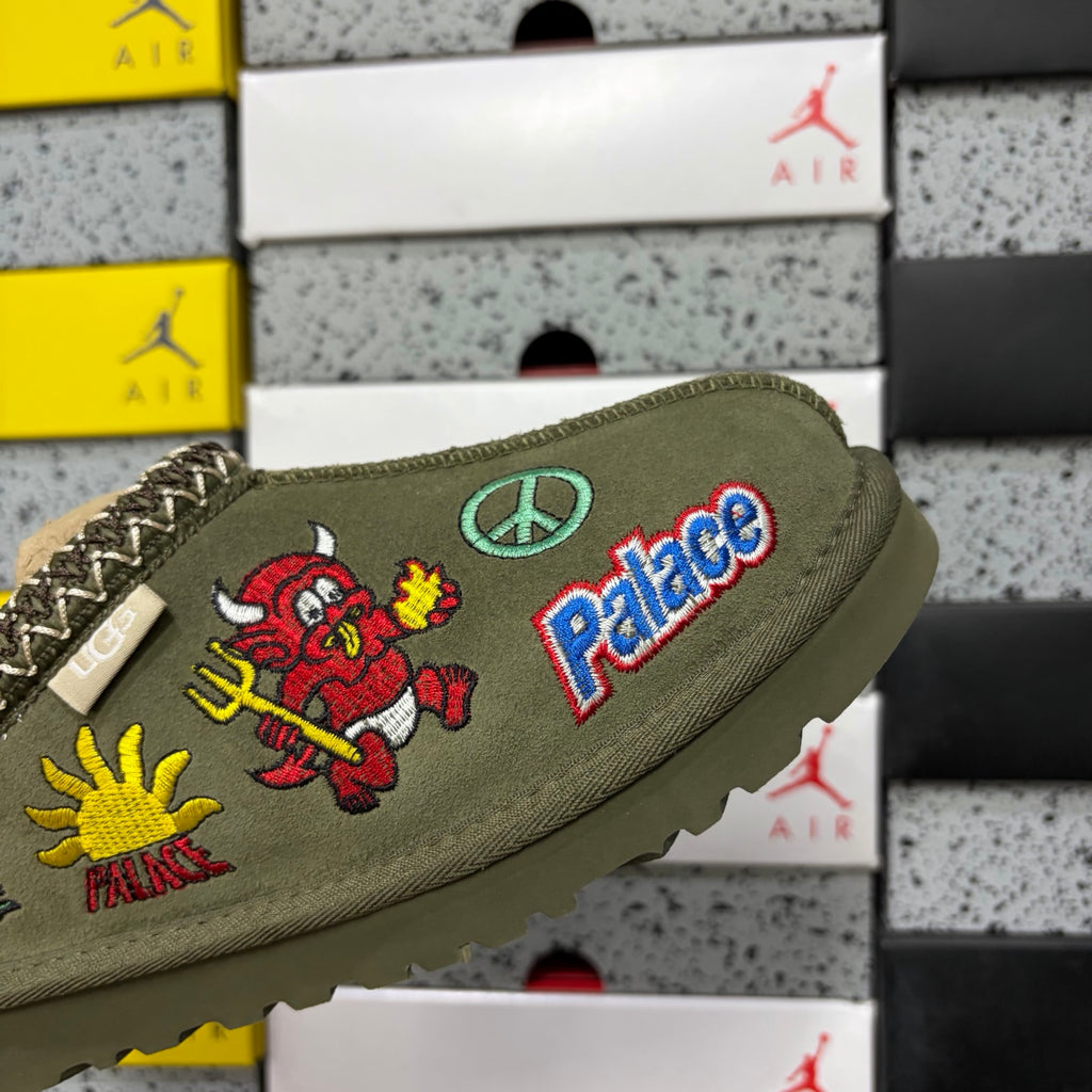 UGG × Palace Tasman Slipper – Forest Moss