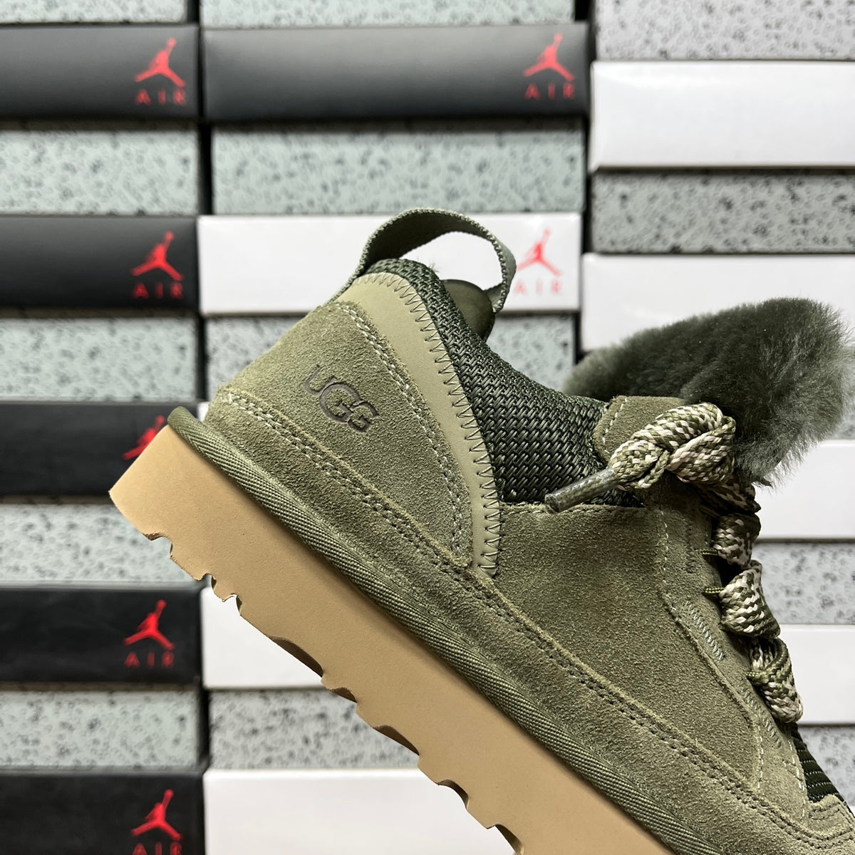 UGG Lowmel Lace-Up Sneaker – Moss Green