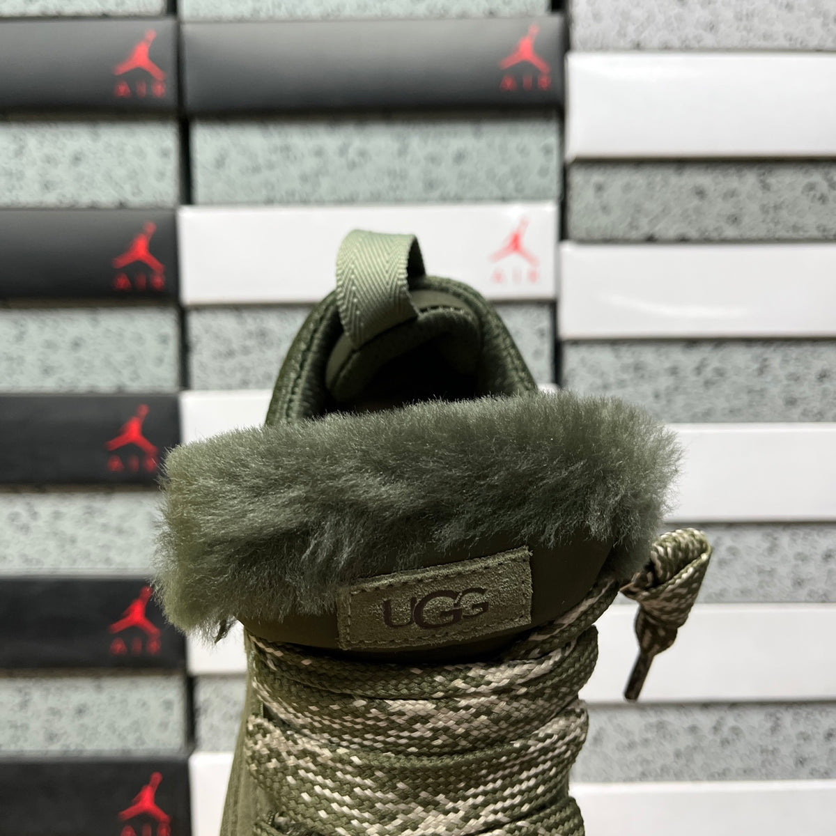 UGG Lowmel Lace-Up Sneaker – Moss Green