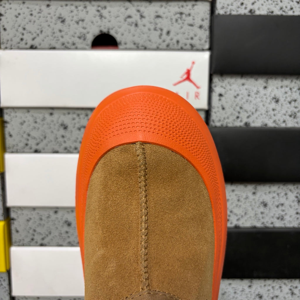 UGG Tasman Weather Hybrid – Chestnut & Orange