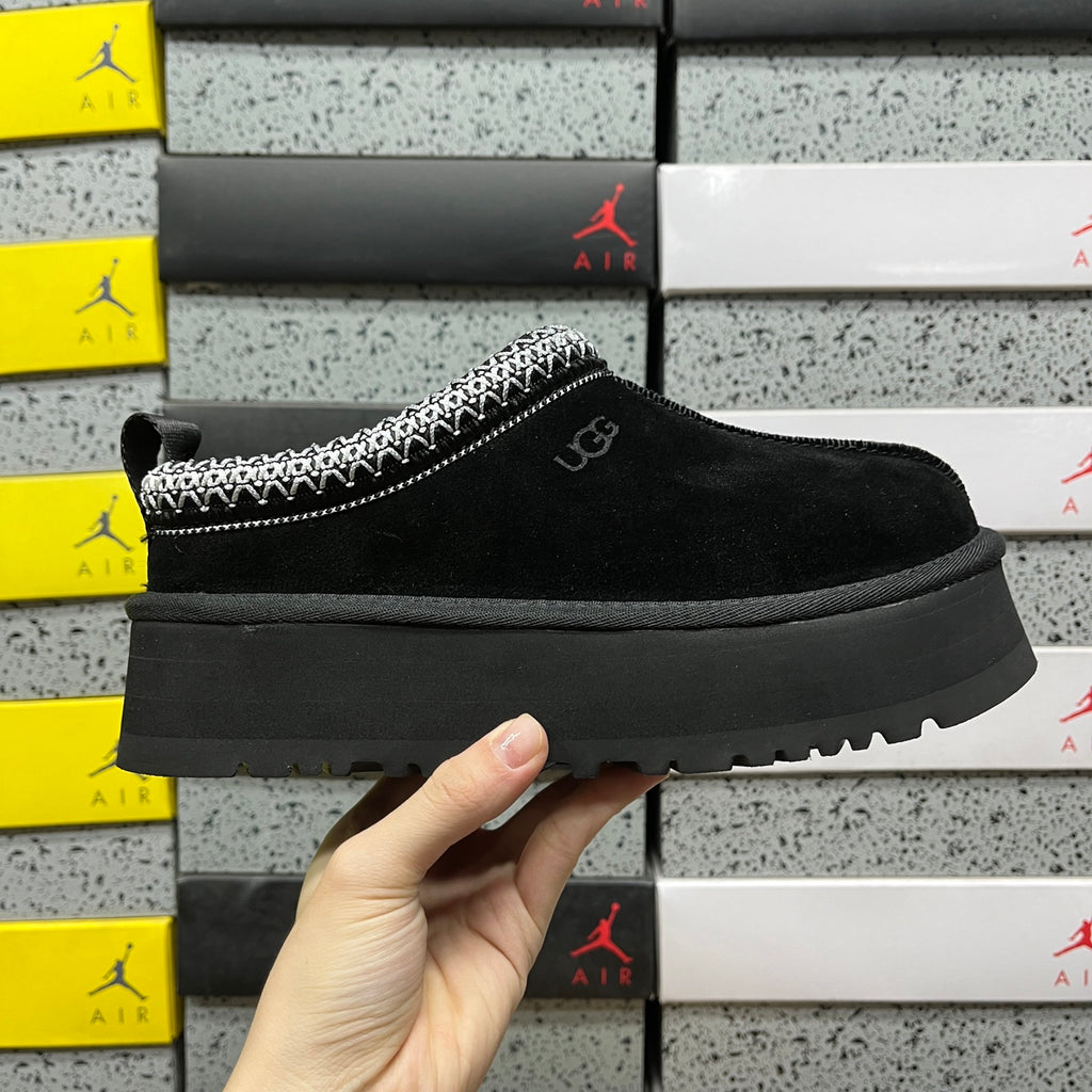 UGG Tazz Platform Slipper – Triple Black