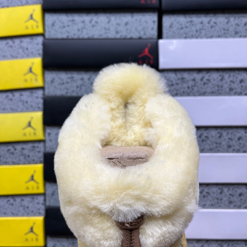 UGG Funkette Shearling Clog – Butter Yellow