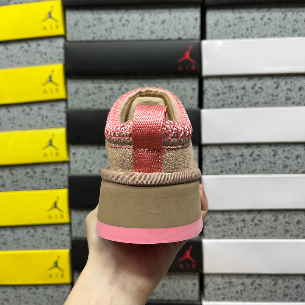 UGG Tasman Slipper – Sand/Pink Special Edition