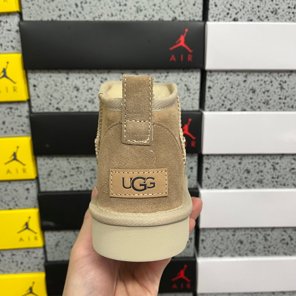 UGG Classic Ultra Mini Boot – Natural