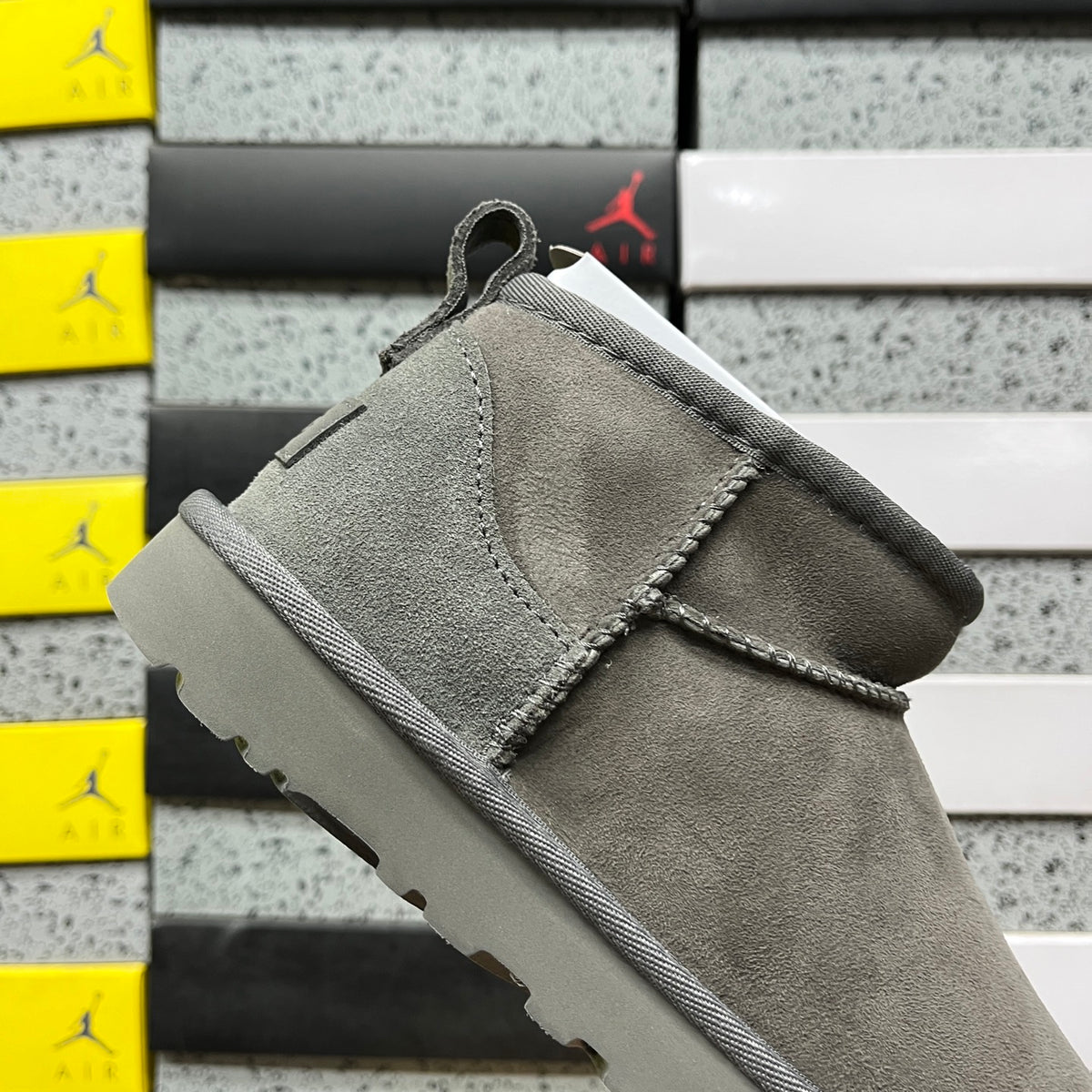 UGG Classic Ultra Mini Boot – Smoke Grey