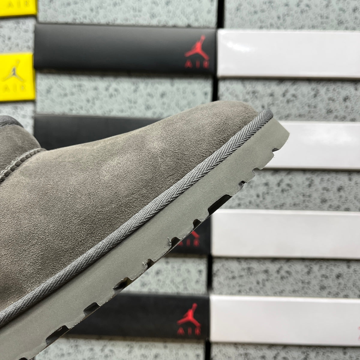 UGG Classic Ultra Mini Boot – Smoke Grey