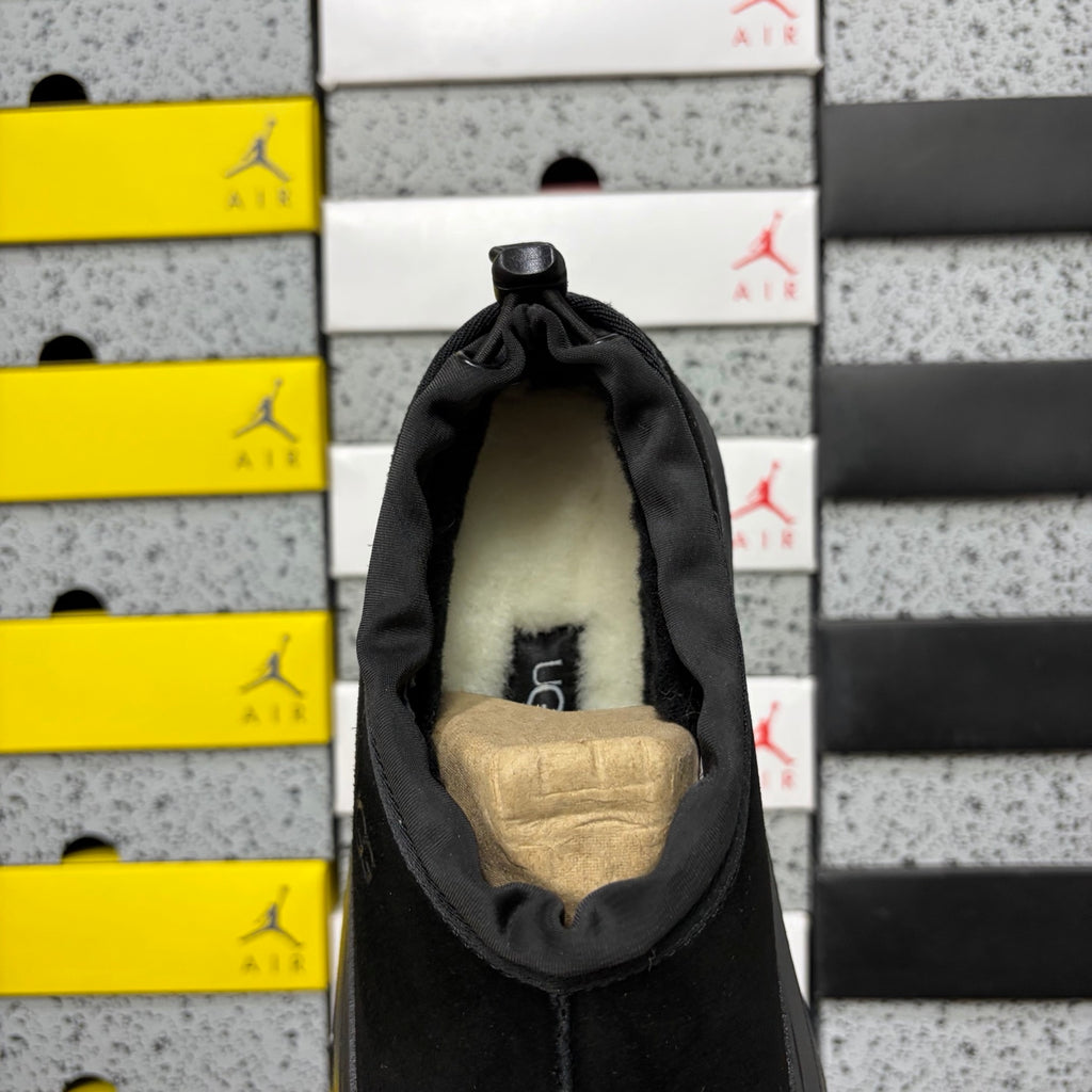 UGG Tasman Weather Hybrid – Black