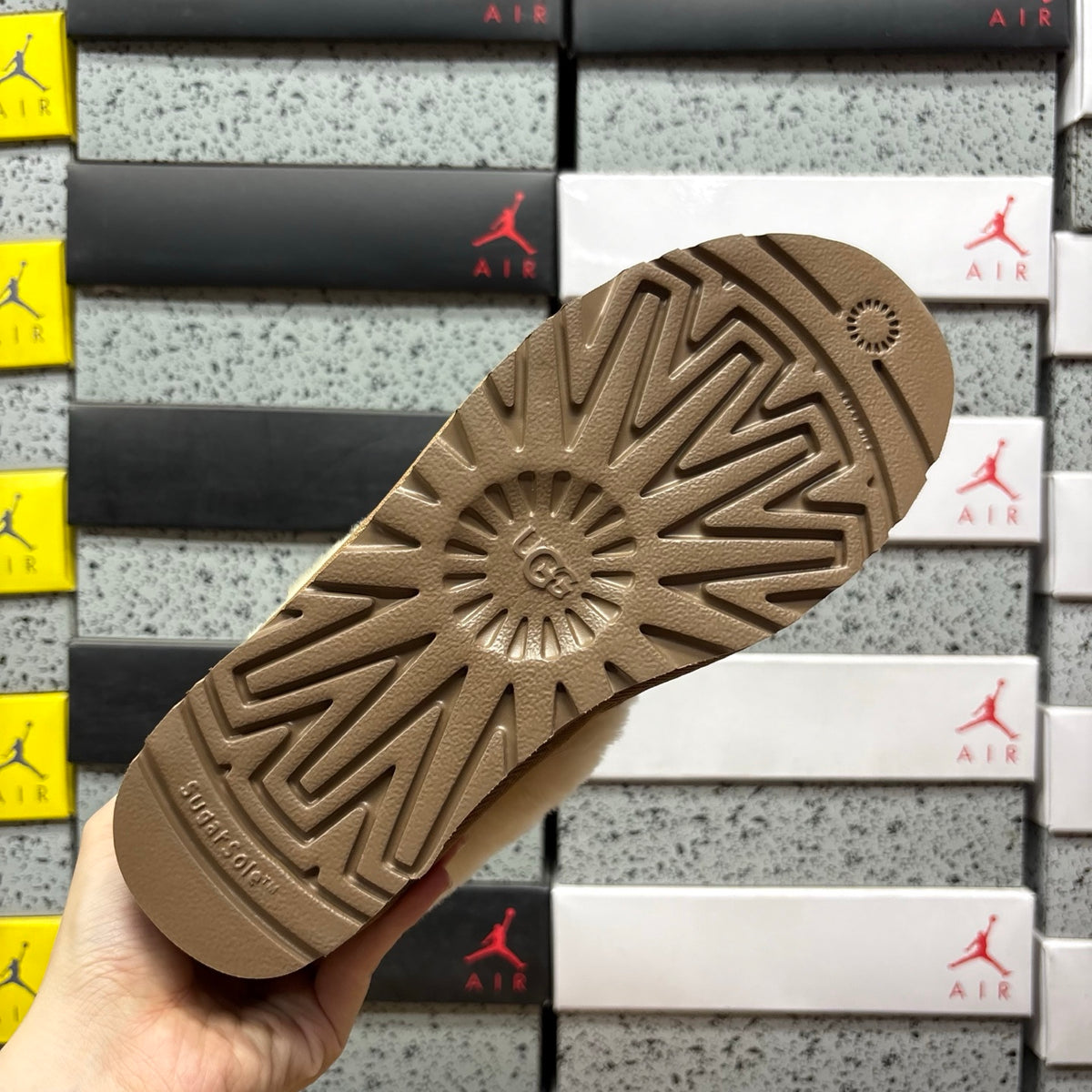 UGG Scuffette II Shearling Slipper – Chestnut