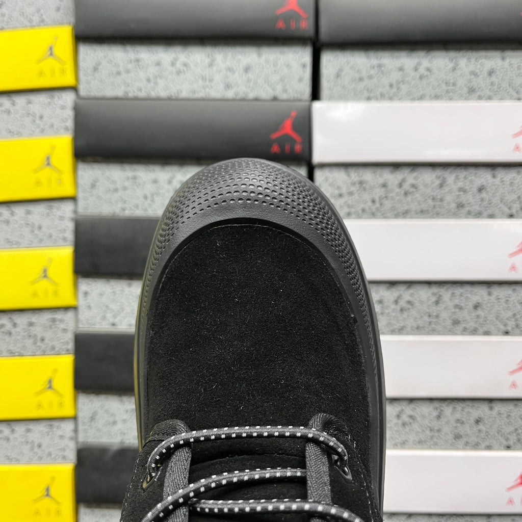 UGG Neumel Lace-Up Boot – Black