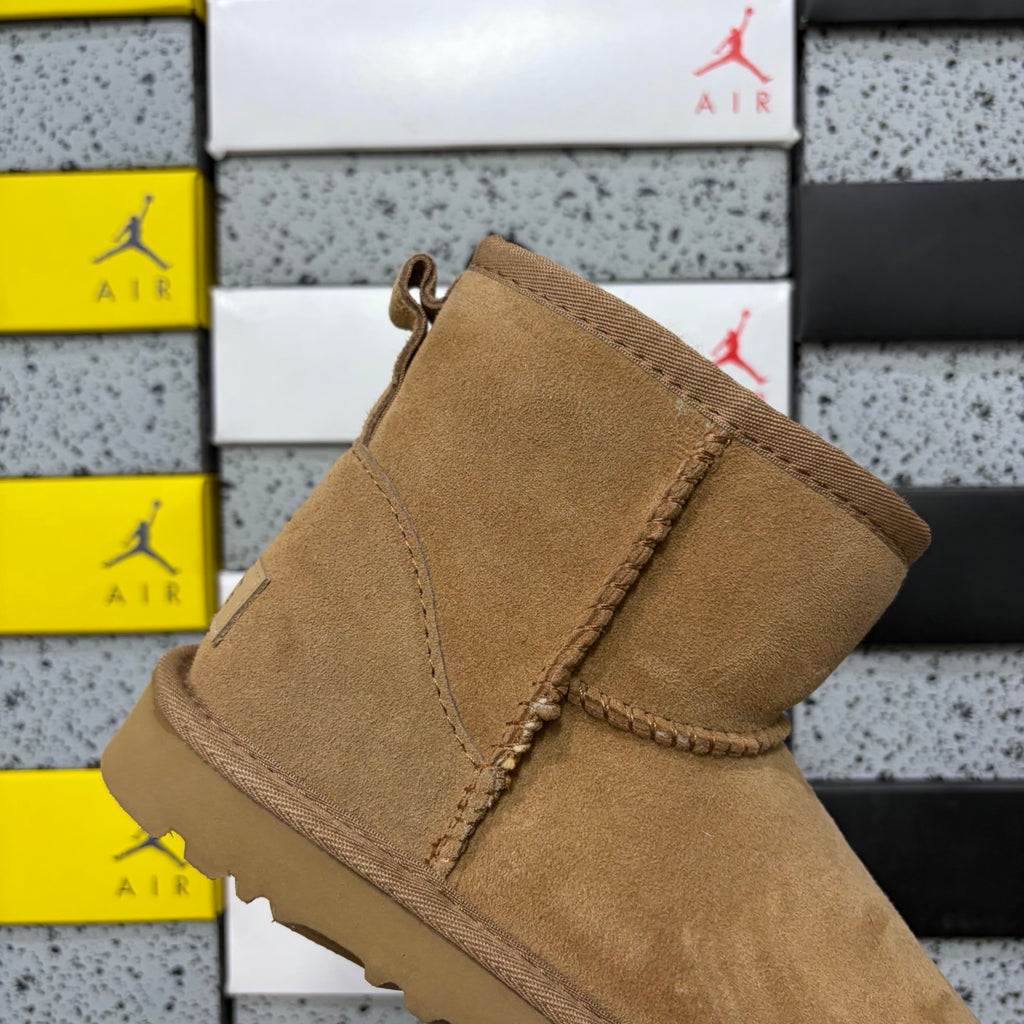 UGG Classic Mini Boot – Chestnut