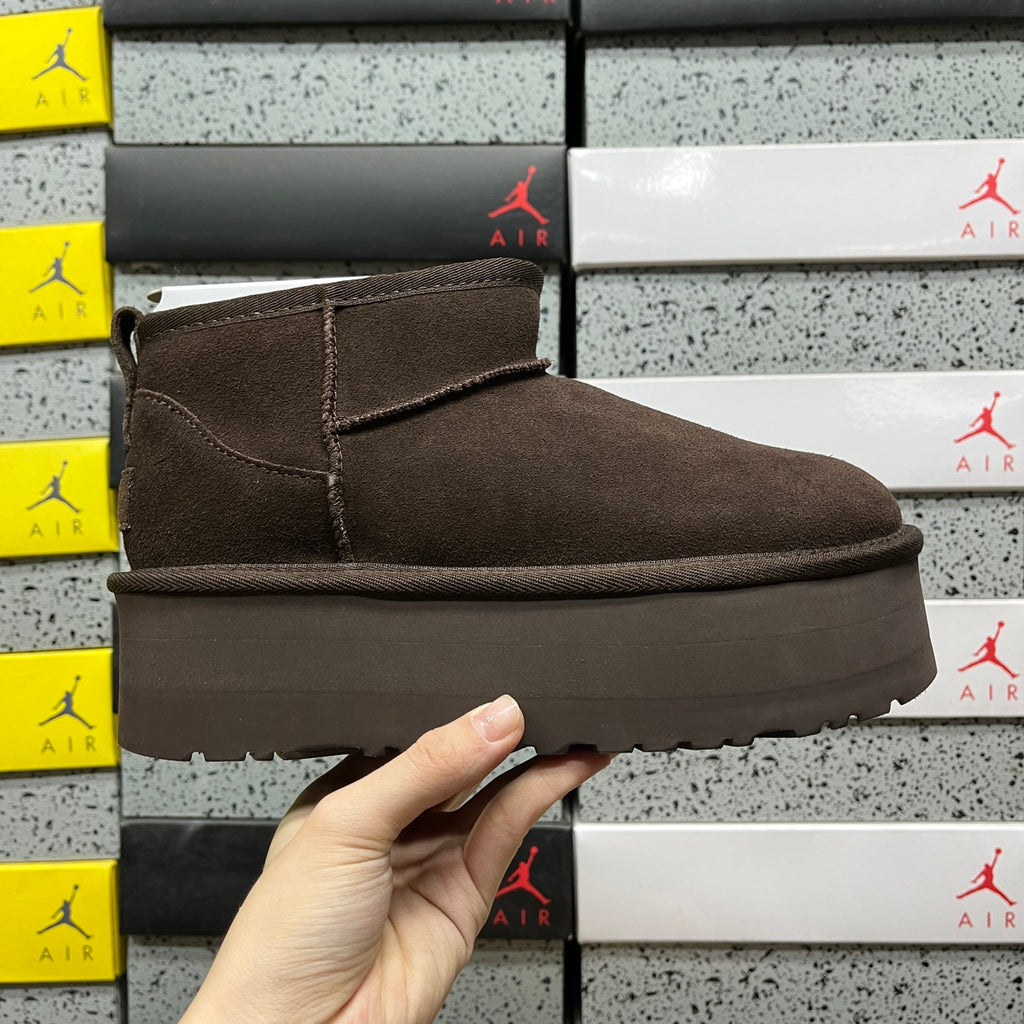 UGG Classic Ultra Mini Platform Boot – Chocolate