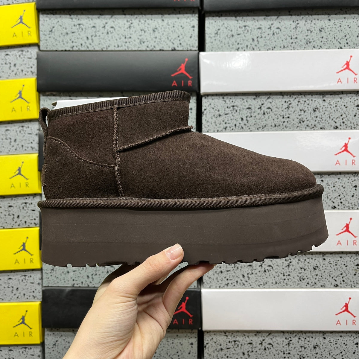 UGG Classic Ultra Mini Platform Boot – Chocolate