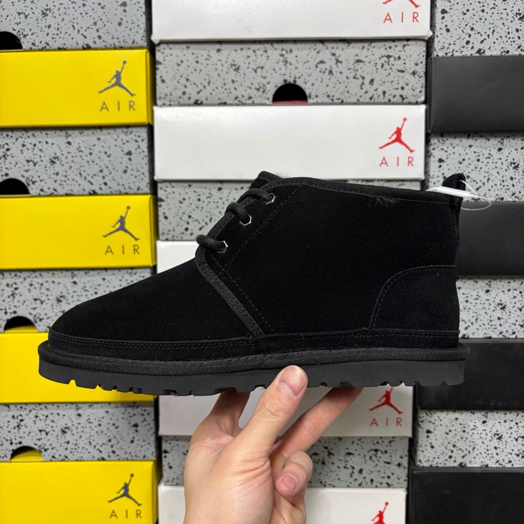 UGG Neumel Chukka Boot – Black
