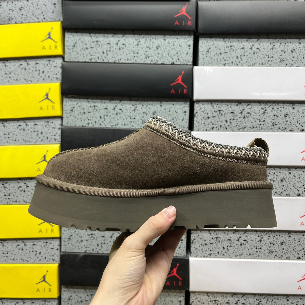 UGG Tazz II Platform Slipper – Olive