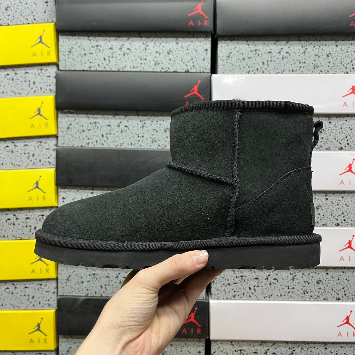 UGG Classic Ultra Mini Boot – Black