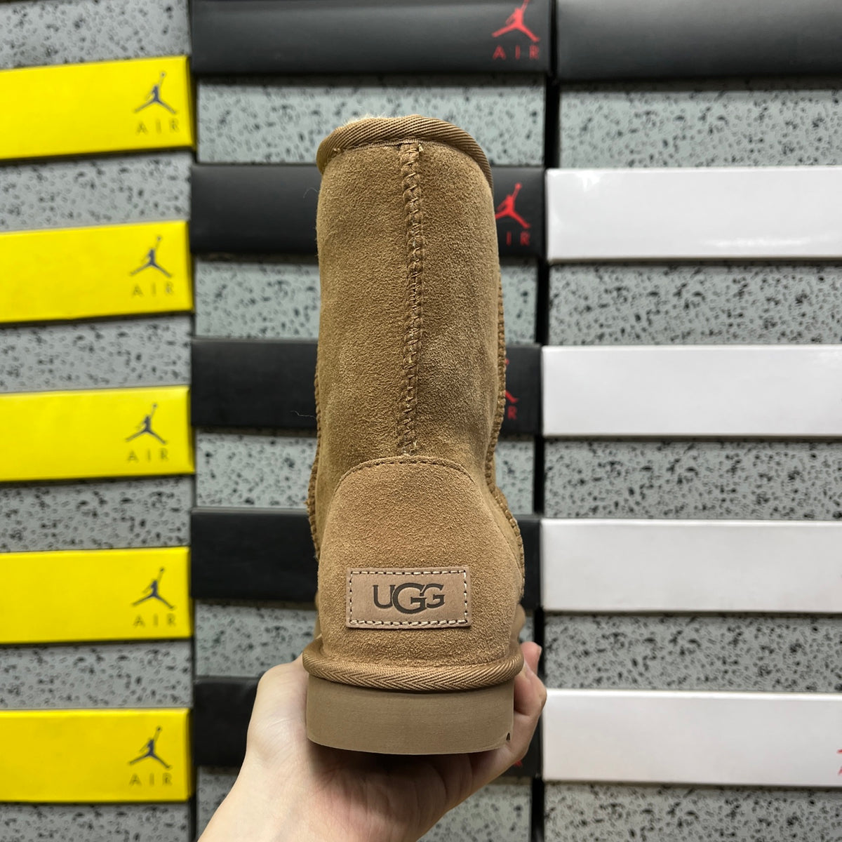 UGG Classic Short II Boot – Chestnut