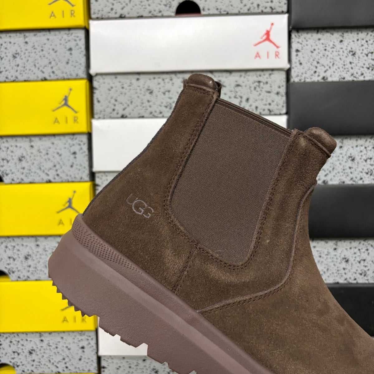 UGG Chelsea Boot – Chocolate