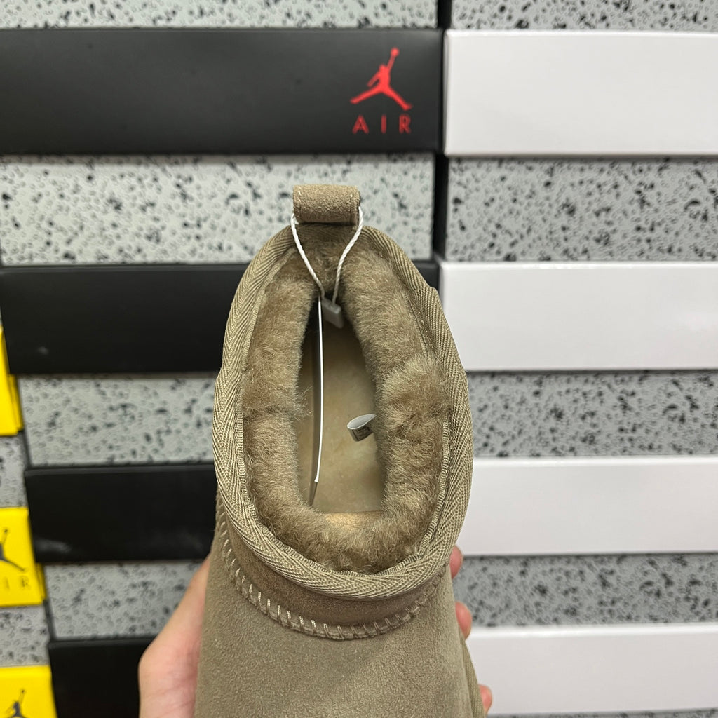 UGG Classic Ultra Mini Boot – Sand