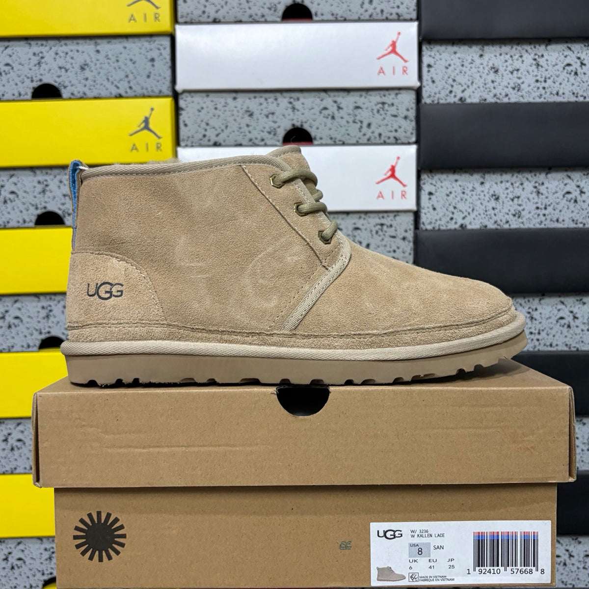 UGG Neumel Chukka Boot – Sand