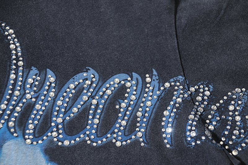 VALE USA Valley Dreams Rhinestone Graphic T-Shirt