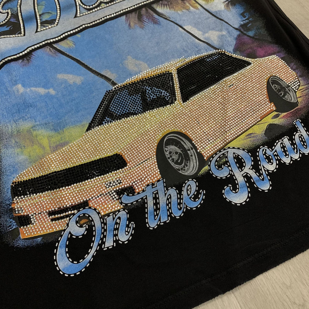 DUAA Destination Car Graphic Short-Sleeve T-Shirt