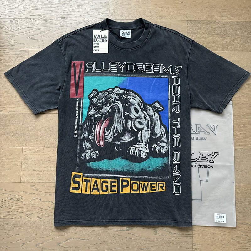VALE USA Bulldog Graphic Washed Black T-Shirt