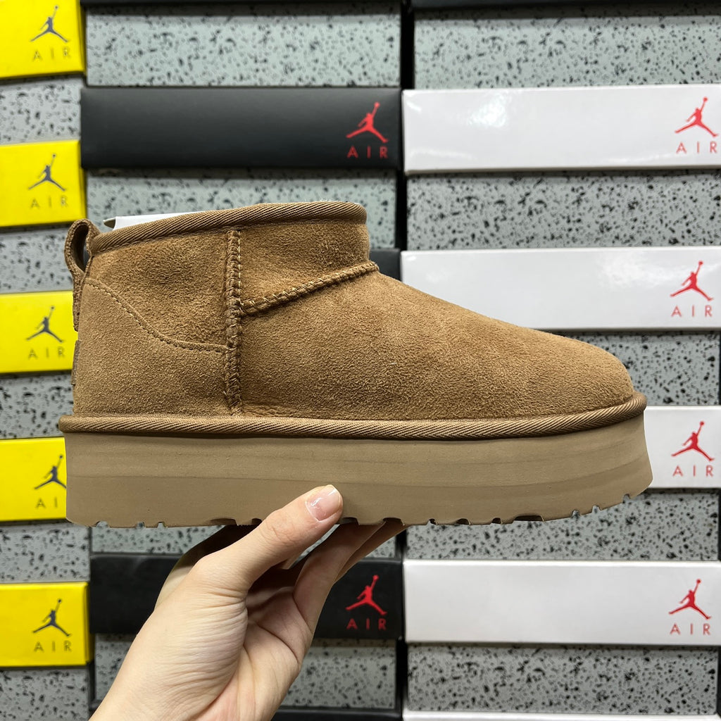 UGG Classic Ultra Mini Platform Boot – Chestnut (UGGPLUSH™)