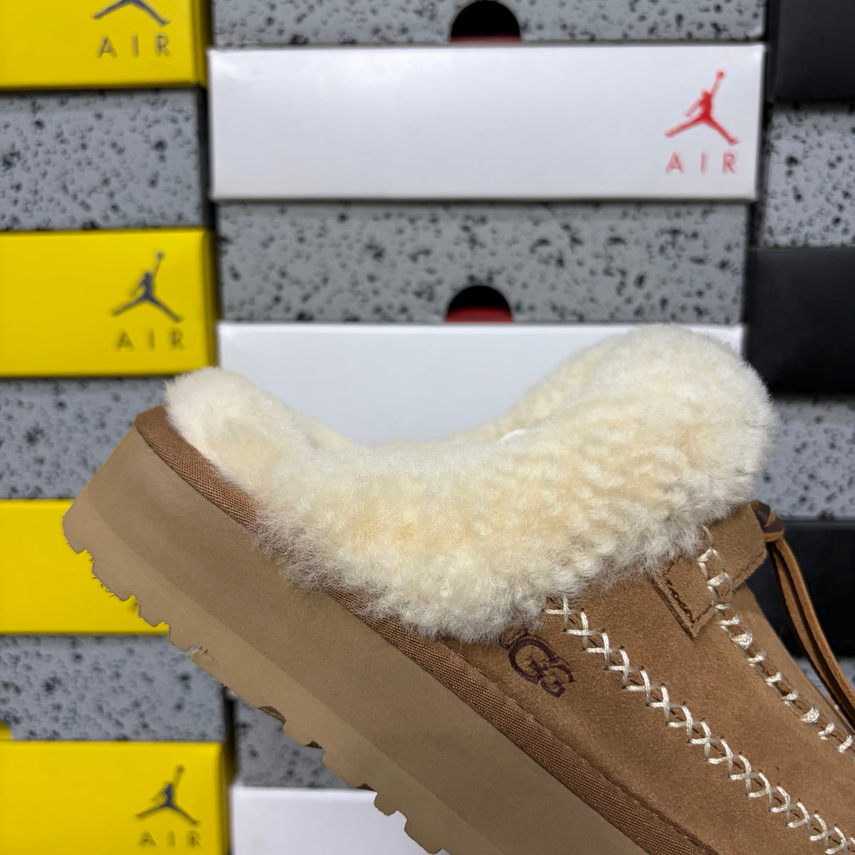 UGG Alpine Short Boot – Chestnut